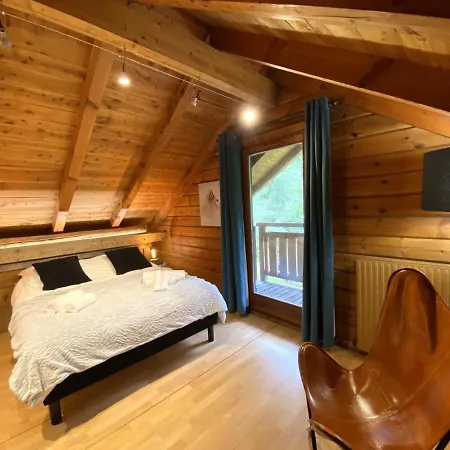 Le Renard En Bois Chalet