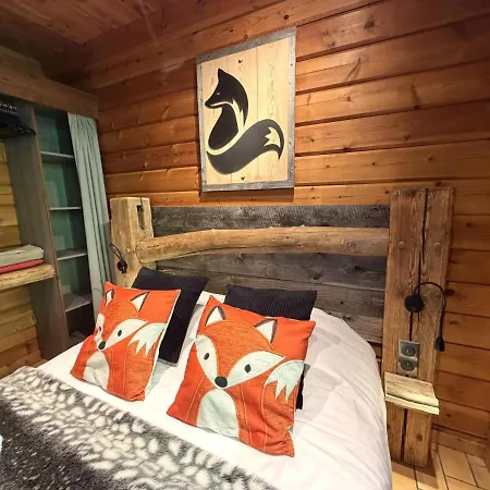 Le Renard En Bois La Bresse