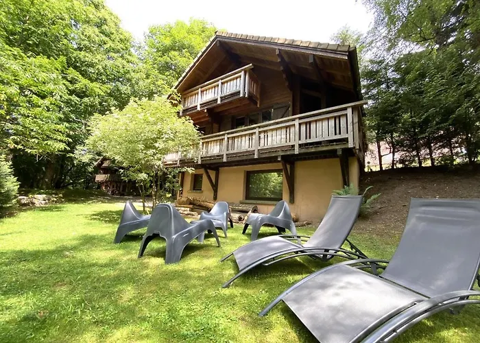 Le Renard En Bois La Bresse